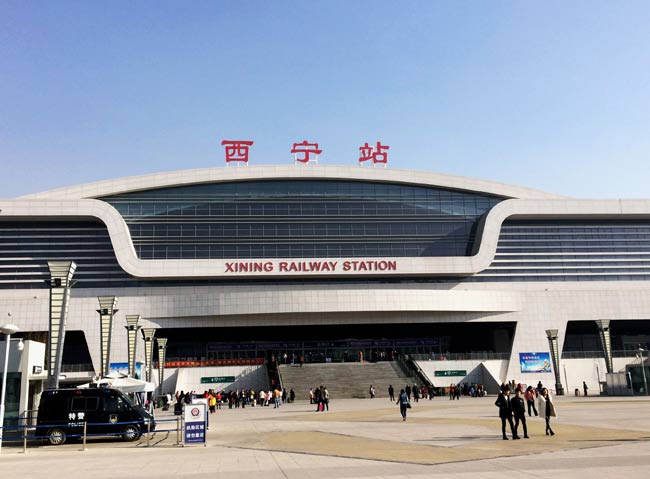 图们西宁高铁站